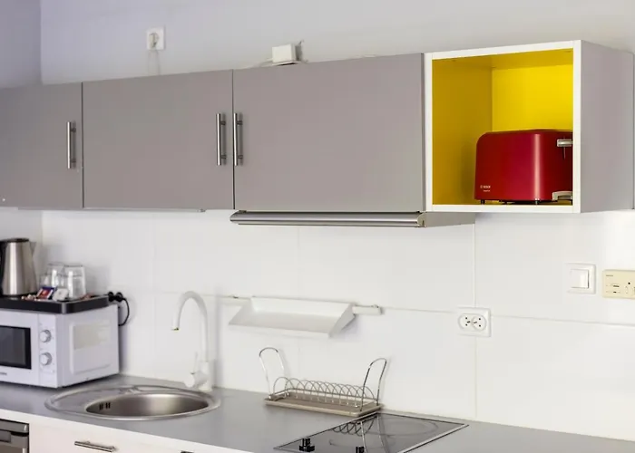 Stare Zoo Apartman *