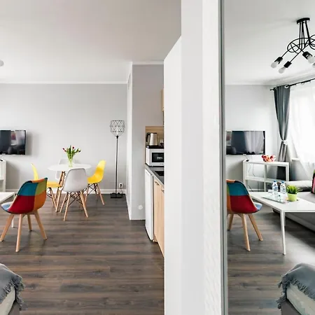 Stare Zoo アパート